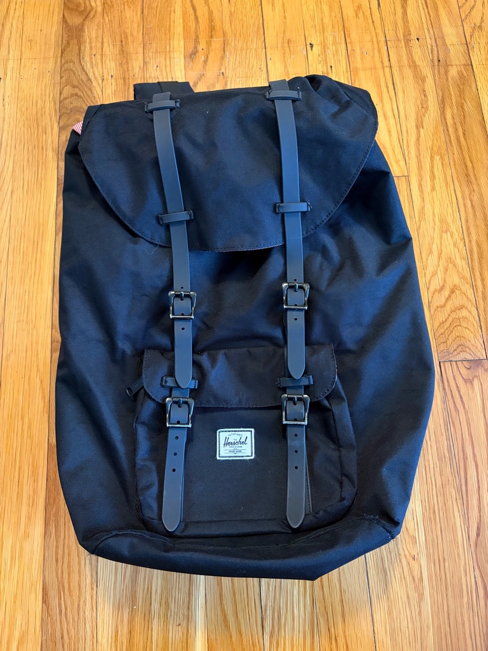 Herschel Little America 22L Backpack